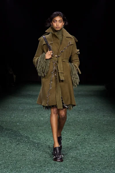 Look 6